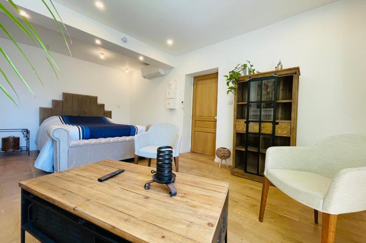 The Balzacienne Room In A Charming Mansion At The Gates Of Tours Saint-Avertin Exterior foto